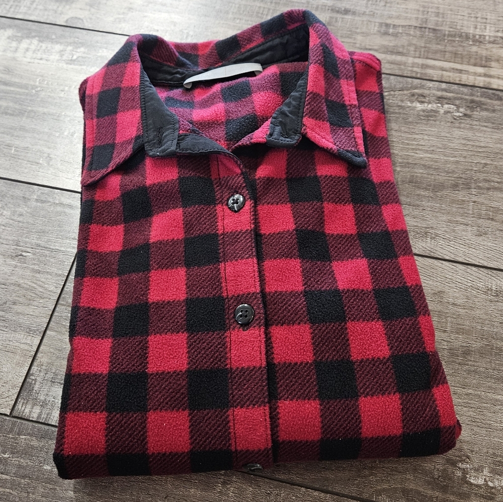 ✨FREE✨ Lee Riders Long Sleeve Plaid Soft Button Up Shirt